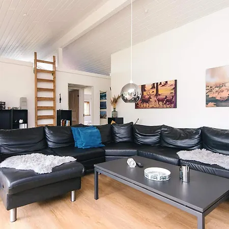 Luxury Retreat In Vejers