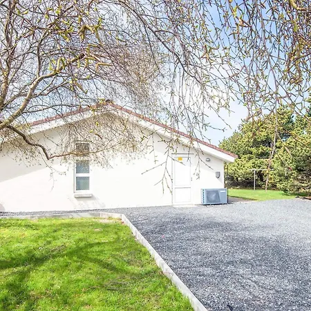 בית נופש Luxury Retreat In Vejers *